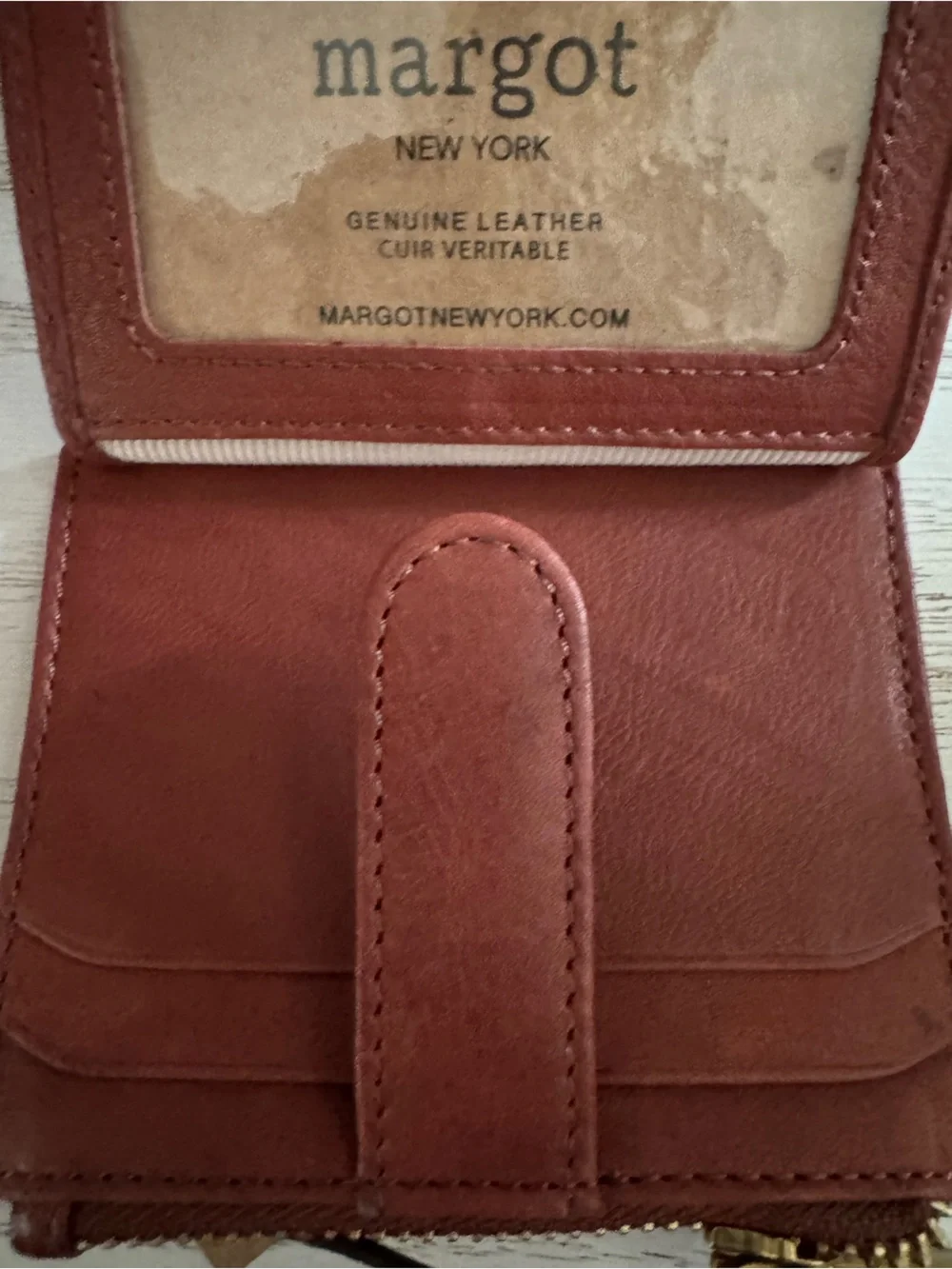 margot Leather Card Wallet in Rust Brown with Gold Zipper Pull